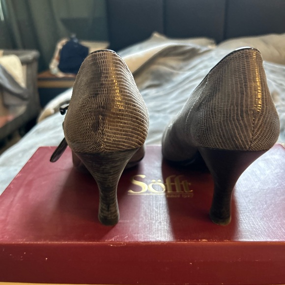 Sofft 3.5 inch grey Mary Janes. Padded foot bed. Never worn outside of house. - Picture 2 of 5